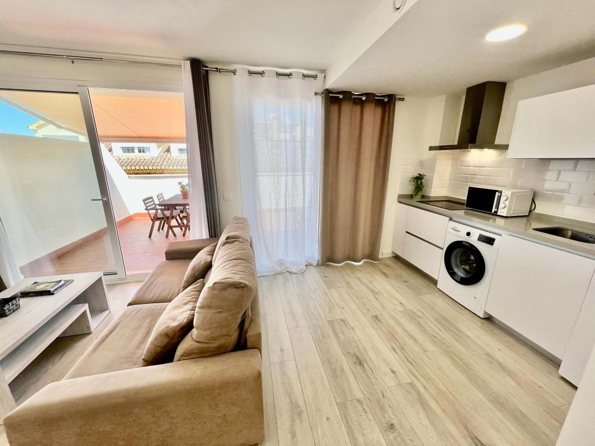 Apartamentos Rincon Del Mar Torre Del Mar Kültér fotó