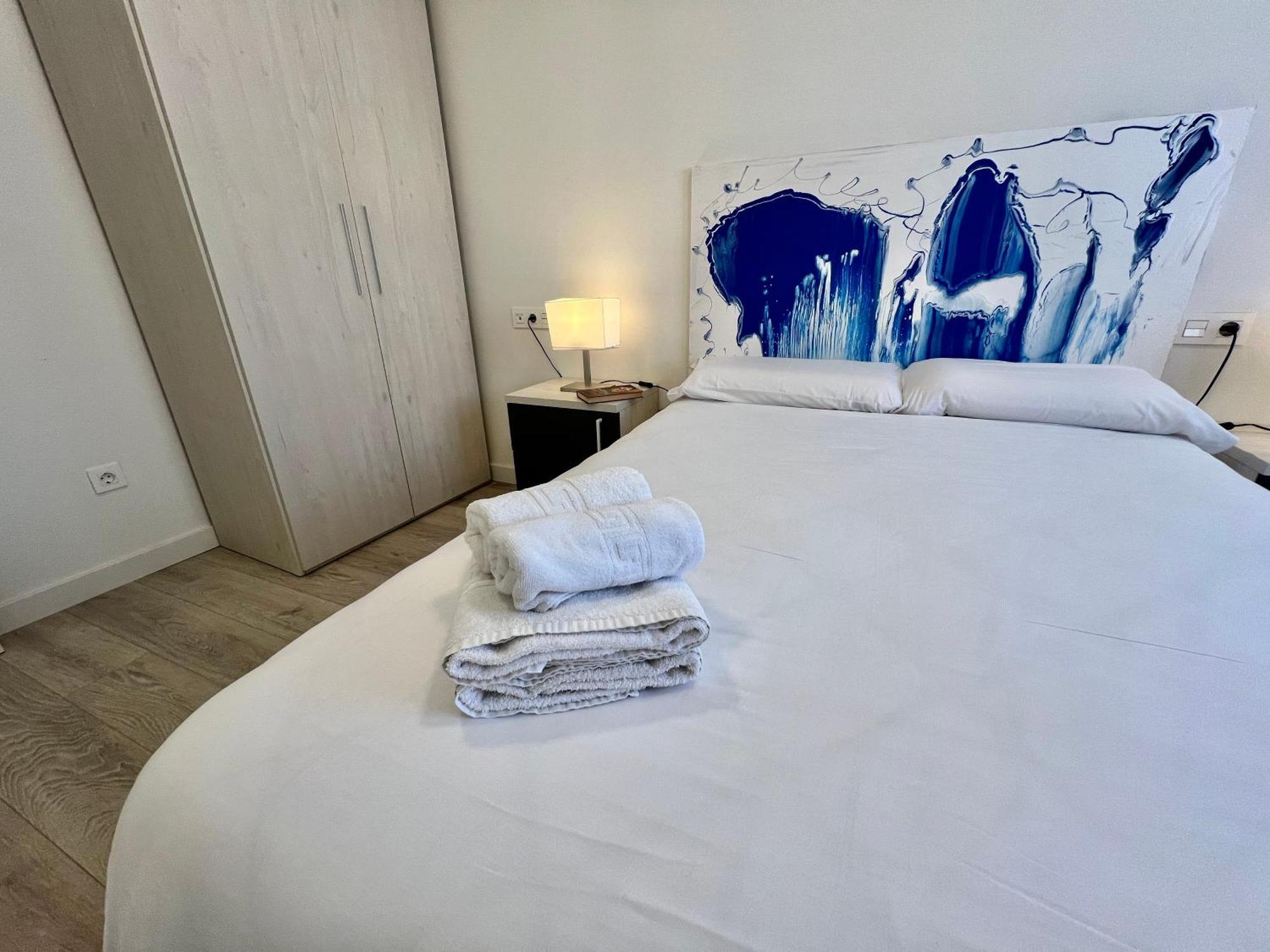 Apartamentos Rincon Del Mar Torre Del Mar Kültér fotó